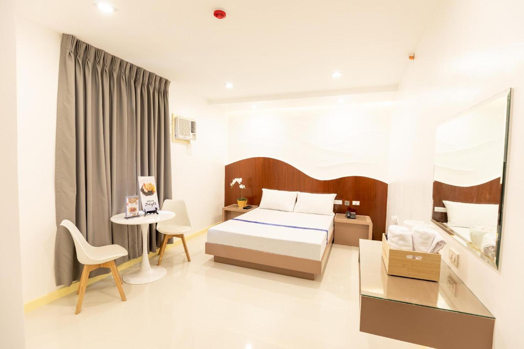 Hotel Dreamworld East Ortigas Pasig City Eksteriør billede
